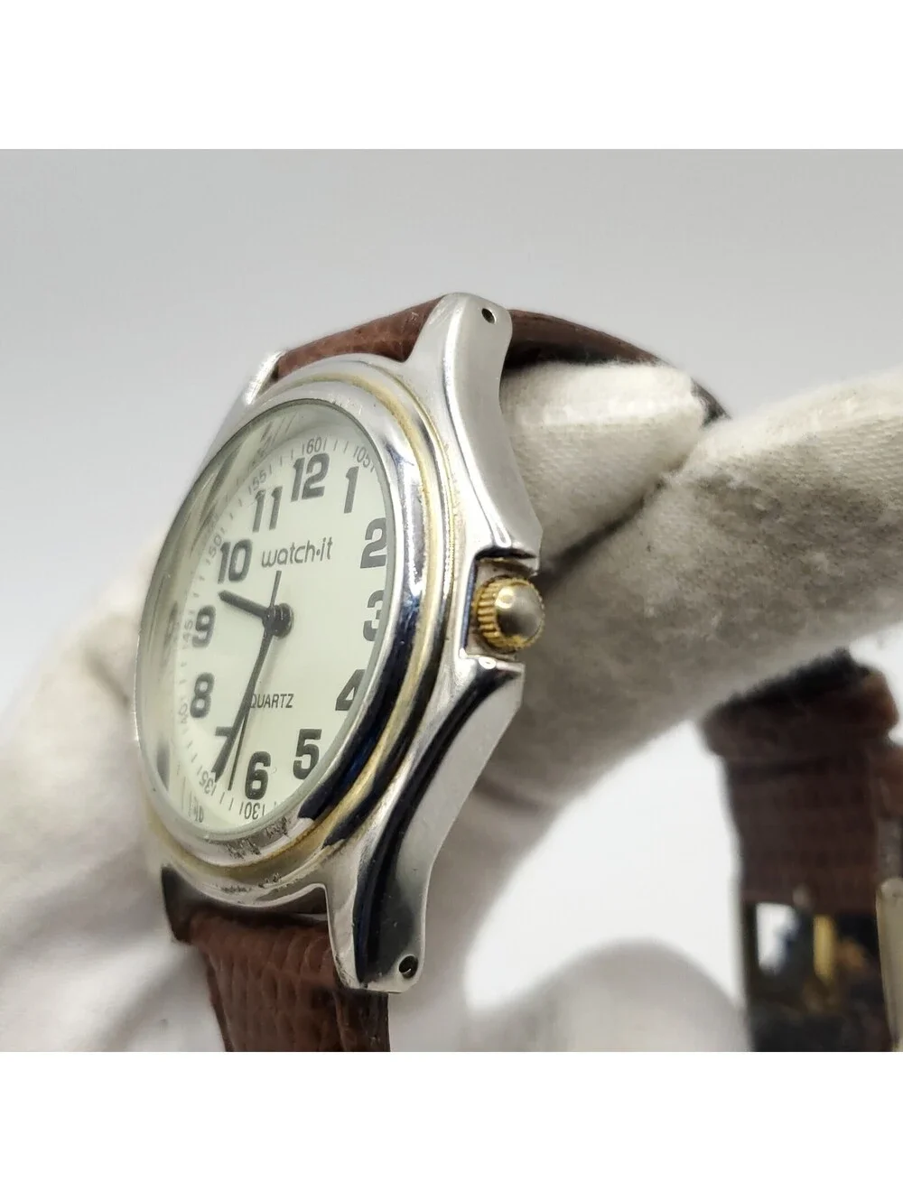 Watch-it Mens 37mm Quartz Watch New Battery Brown Leather Band Silver Tone